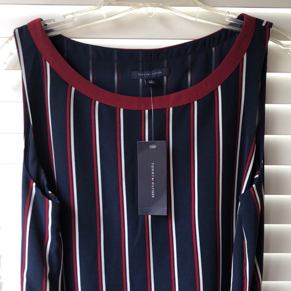 NWT Tommy Hilfiger fully lined polyester dress